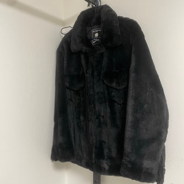 매장가1500 반값750 정품 마스터마인드 월드 페이크퍼 자켓M사이즈