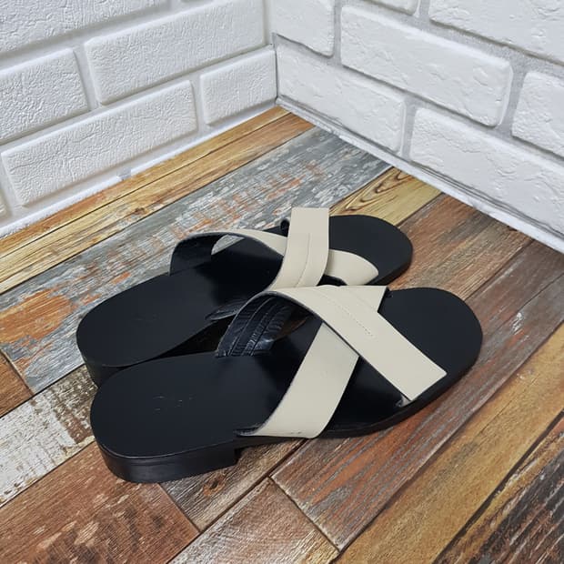 [265~270/정품] 디올옴므 에디슬리먼 레더 샌들