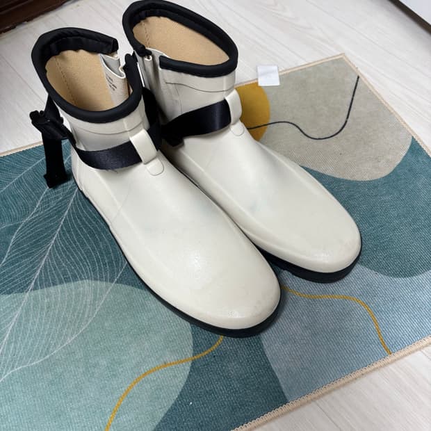 문스타 810s ET027 마르크 모디 화이트