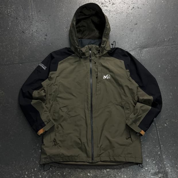 100 밀레 고어텍스 바람막이