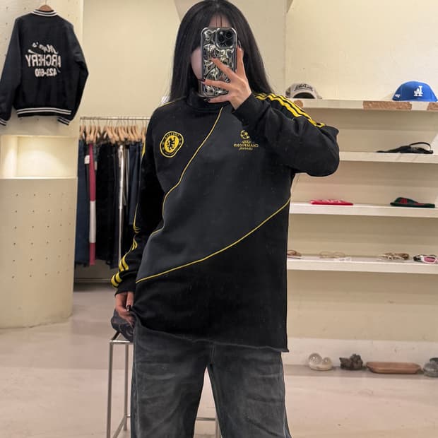 아디다스 첼시 챔피언스리그 트레이닝탑 U1713