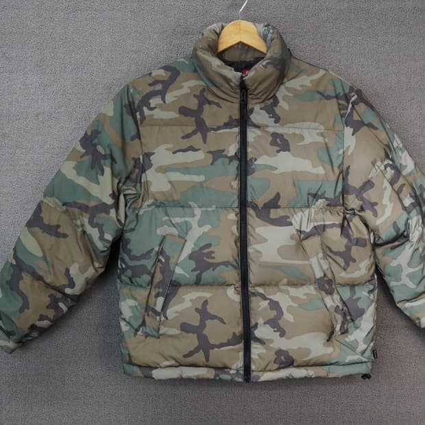 슈프림 카모 다운 자켓 카모플라주