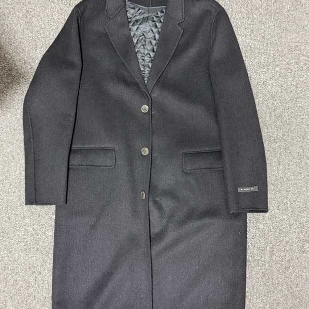 코모도 스퀘어 코트