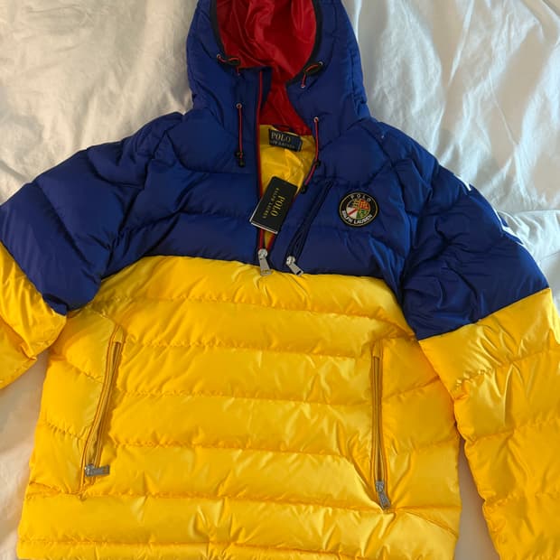 폴로 아노락 패딩 거의 새제품