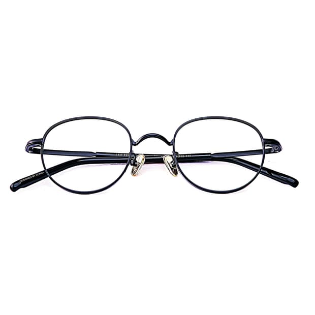 블랙 색상의 티타늄안경, 46사이즈