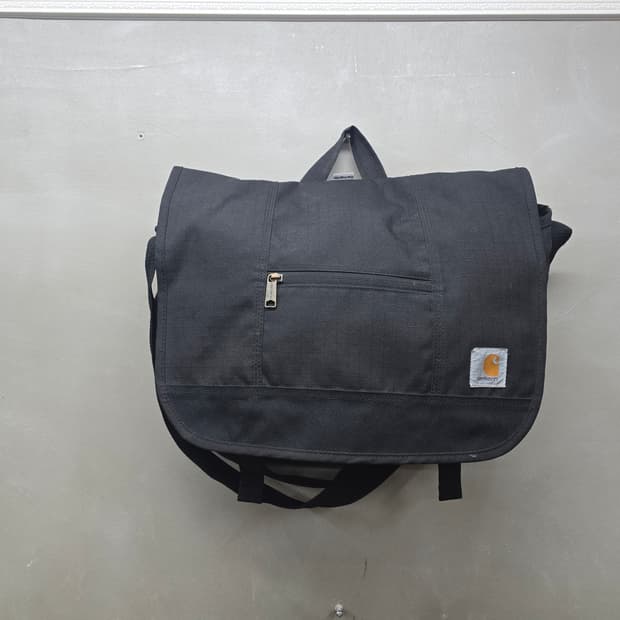 칼하트 메신저백