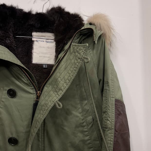 카이아크만 레더패치 모헤어 후드 개파카