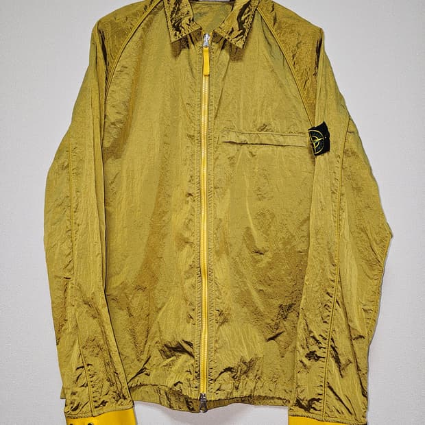 스톤아일랜드 패커블 나일론 메탈 오버셔츠