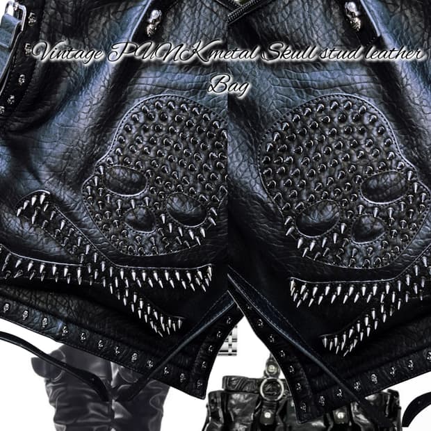 Vintage PUNK metal Skull stud leather