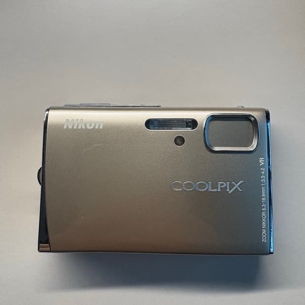 니콘 쿨픽스 s52 빈티지 디카