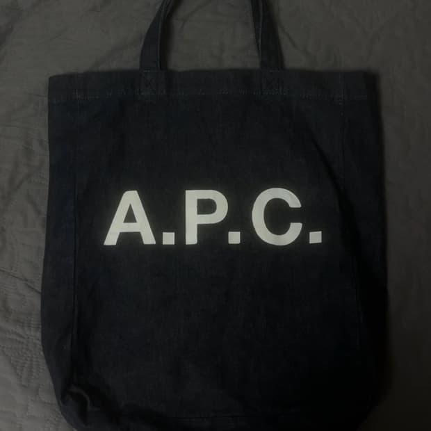 APC아페쎄 에코백