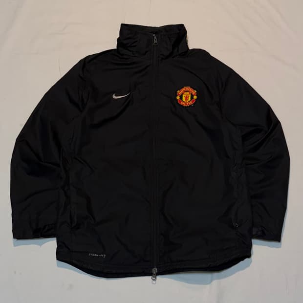 나이키 11-12 맨유 스톰핏 패커블 바람막이 블랙