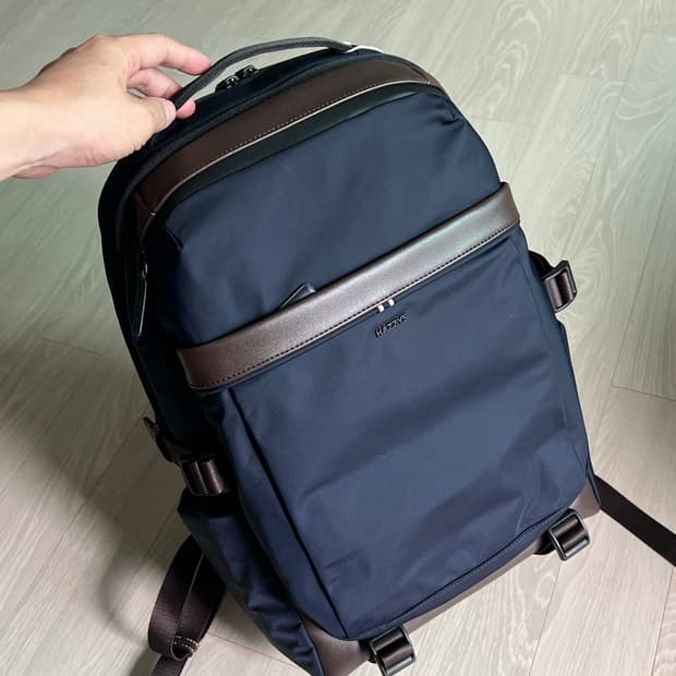 헤지스 코듀라 나일론 백팩 25fw 새상품