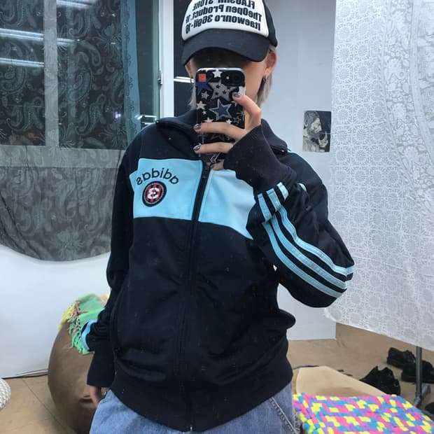 아디다스 스트릿 저지