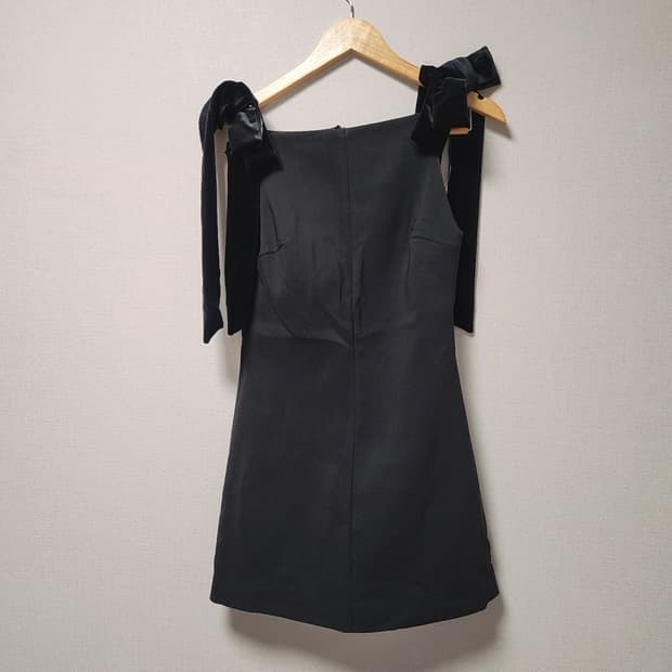 [S] 새상품 자라 블랙 리본 미니 원피스