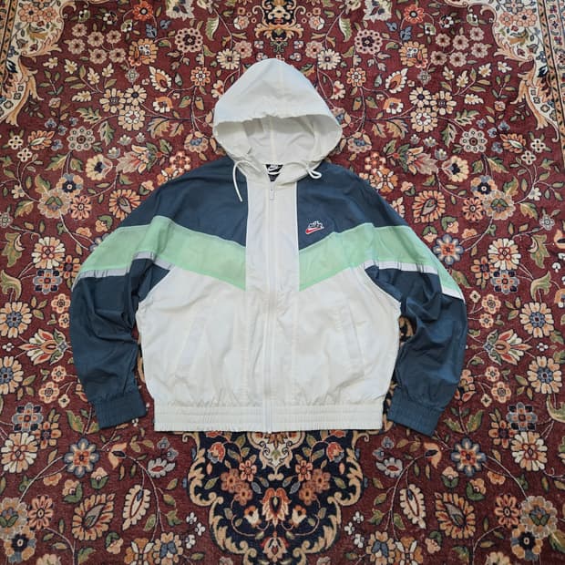 [S] 나이키 헤리티지 윈드러너 바람막이 자켓

