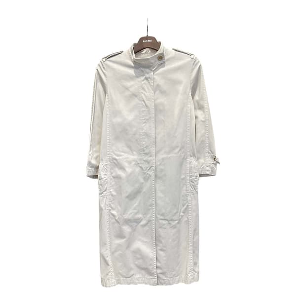 마르니 트렌치코트 버클 카라넥 히든버튼 견장 허리 벨트 디테일 화이트 