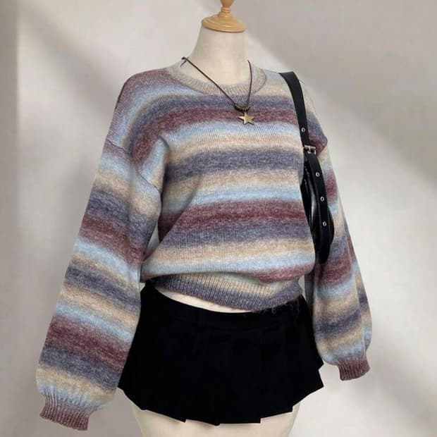 새상품 | 그라데이션 스트라이프 니트 