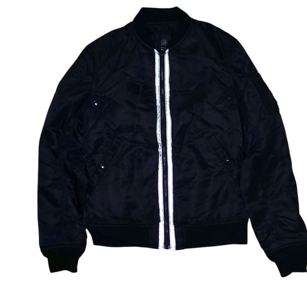 헬무트랭 아카이브 스티치 봄버 패딩