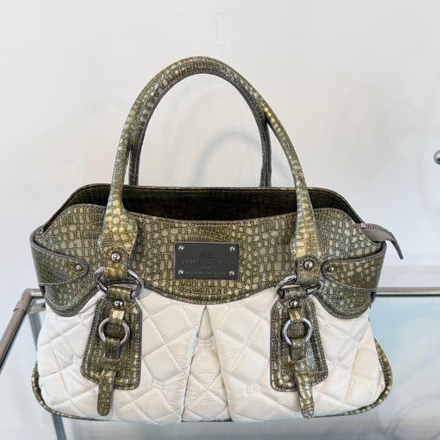 Balenciaga 00‘s Quilted Leather bag