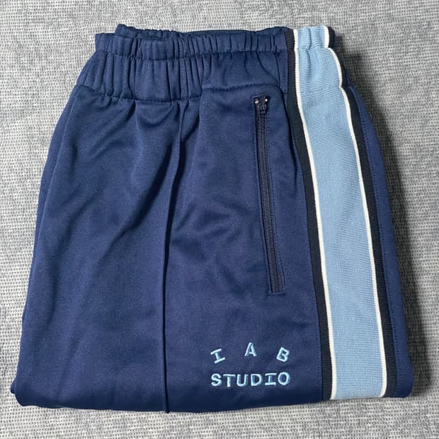 IAB Studio 트랙 팬츠 (L Size / 네이비)