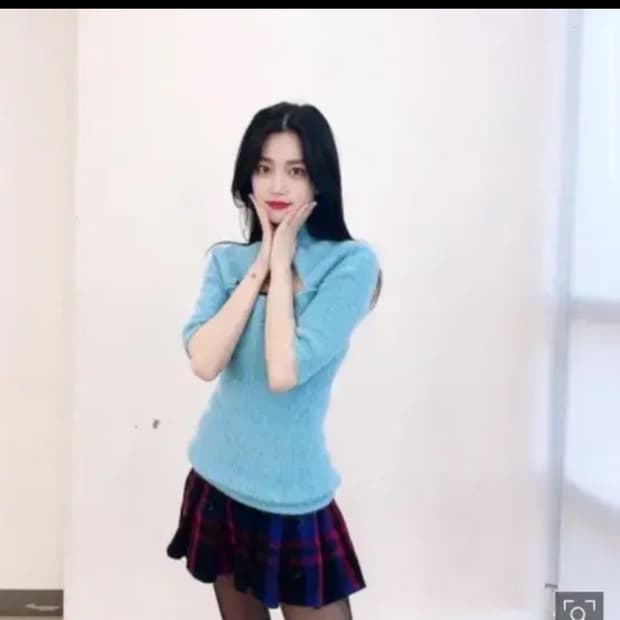 가니 컷아웃 니트탑 (L) 새상품