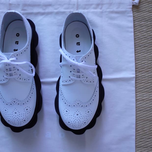 타오 꼼데가르송 꽃잎 밑창 레이스업 슈즈 판매해요 ! 