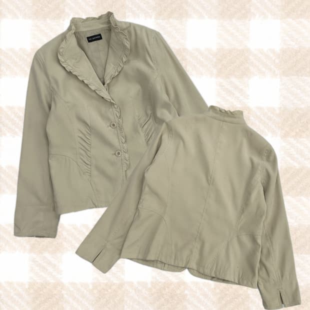 🤎Vie paisible 재팬 빈티지 프릴 러블리 자켓🤎 스웨이드 