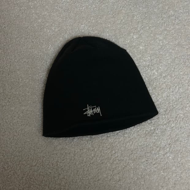 스투시 비니 블랙