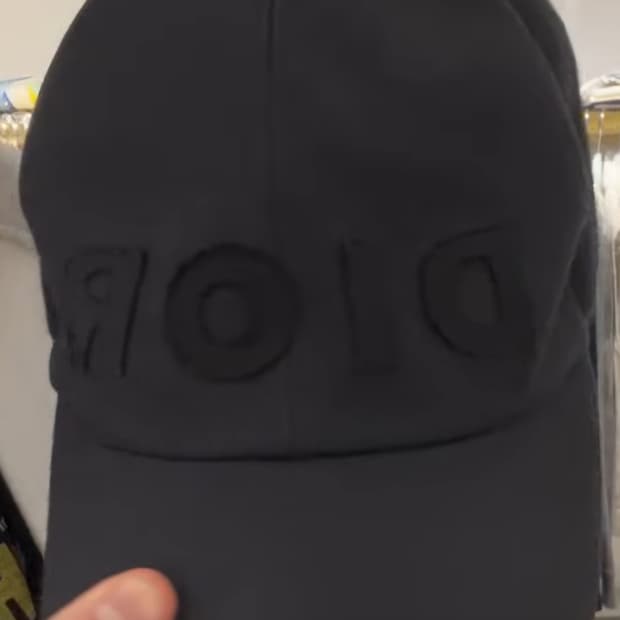 디올 블랙 볼캡 모자 정품