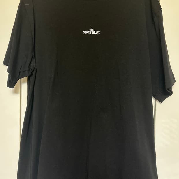 스톤아일랜드 블랙 반팔 티셔츠