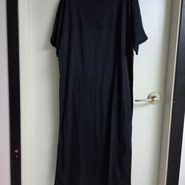 COS  블랙 원피스  xs~m