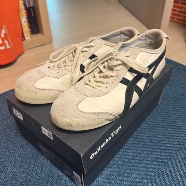 오니츠카타이거 멕시코66 빈티지 화이트 블랙 270
