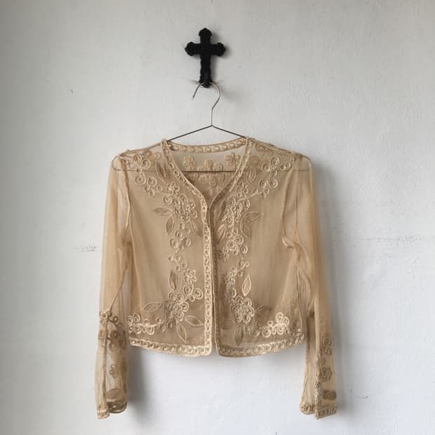 Flower embroidery point mesh cardigan