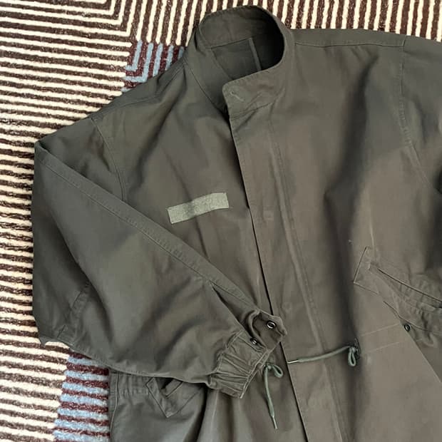 해칭룸 / 모즈파카 / 머드브라운