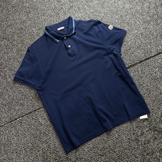 몽클레어 카라티