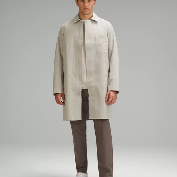 룰루레몬 레인 코트 m