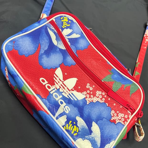 한정판 아디다스 에어라이너 백