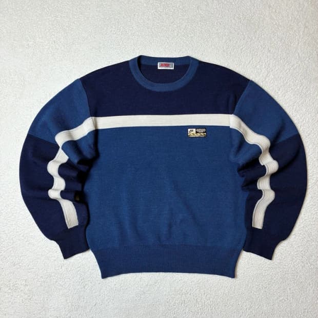 나이키 80's 올드스쿨 크롭 배색 니트 PN6453