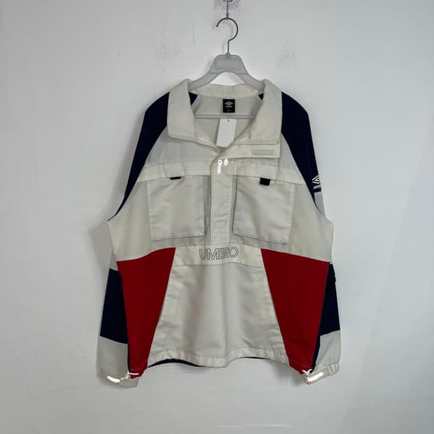 엄브로 아노락