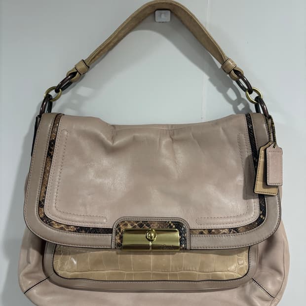 COACH 코치 가죽 숄더백 / 크로크 엠보 가죽 (정품)