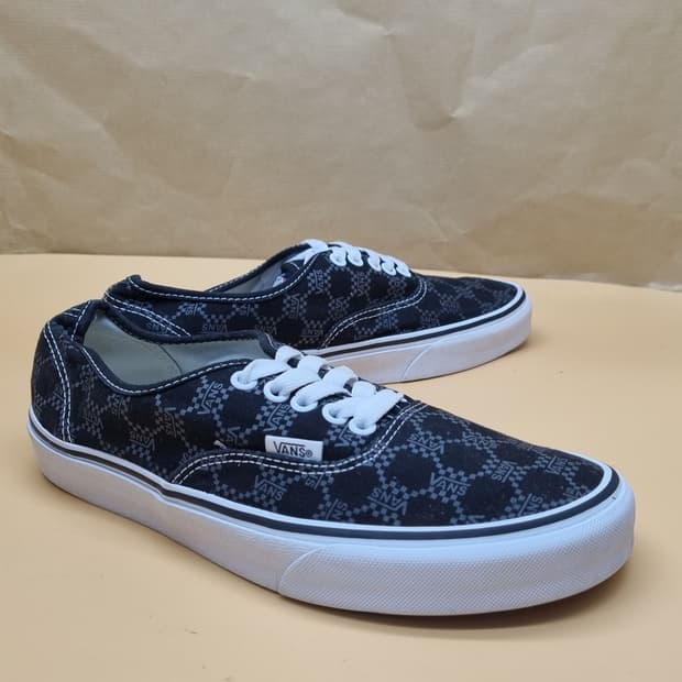 반스 어센틱 모노그램 남성스니커즈265.