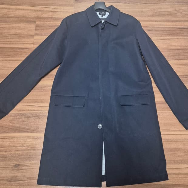 APC 아페쎄 네이비 맥코트