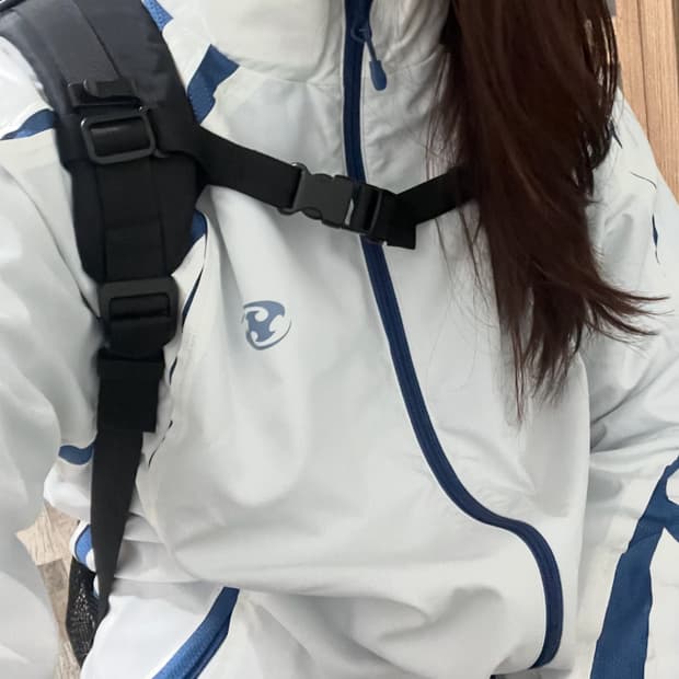 산산기어 슬래쉬 후디 자켓 오프화이트 Sansan Gear Slash