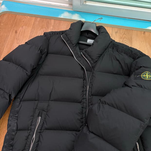 스톤아일랜드 패딩 XL