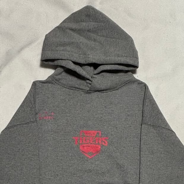 L 새상품 아이앱 스튜디오 X 기아 타이거즈 그레이 후드티