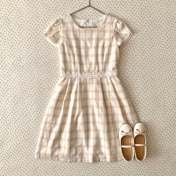 로디스포토 튤립 체크 크로쉐 원피스