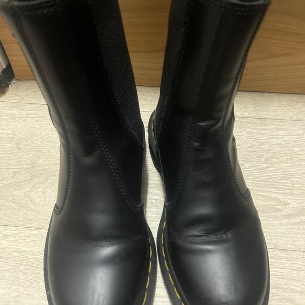 닥터마틴 2976 하이 240