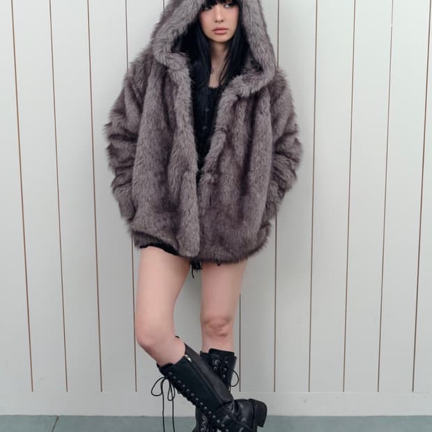 애즈온 KOA HOOD FUR JACKET / GRAY