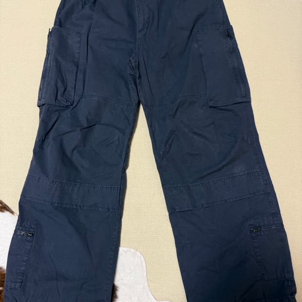 해칭룸 카고팬츠